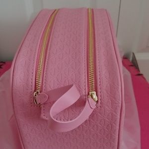 Jeffree Star Bags - Jeffree Star Double Zip Pink Makeup Bag Jeffree Star Bags - Jeffree Star Double Zip Pink Makeup Bag